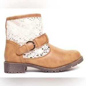 Mix #6 booties ankle scrunch tan brown faux leather cream crochet boots fall 6.5
